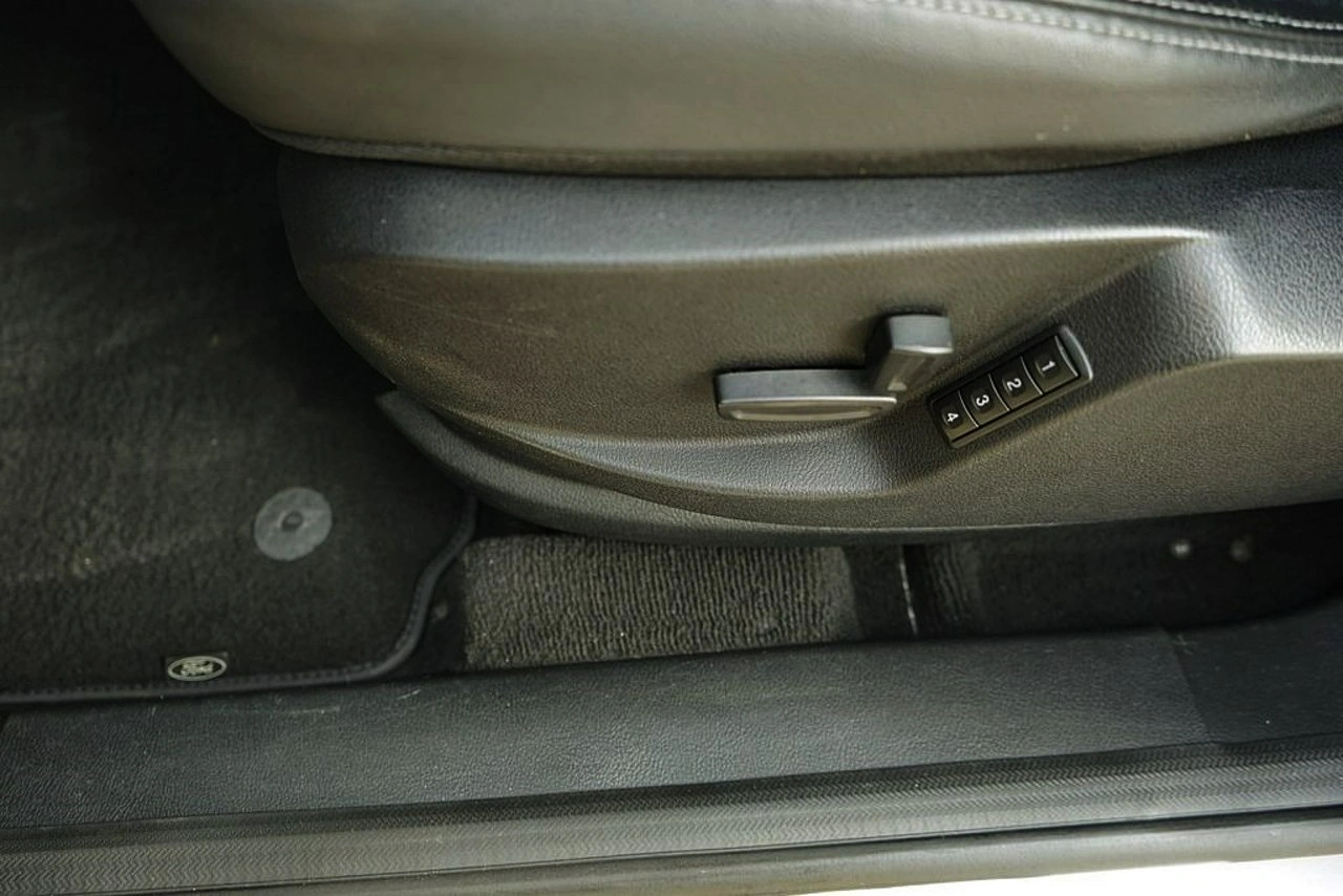 Ford S-Max - Zdjęcie 20