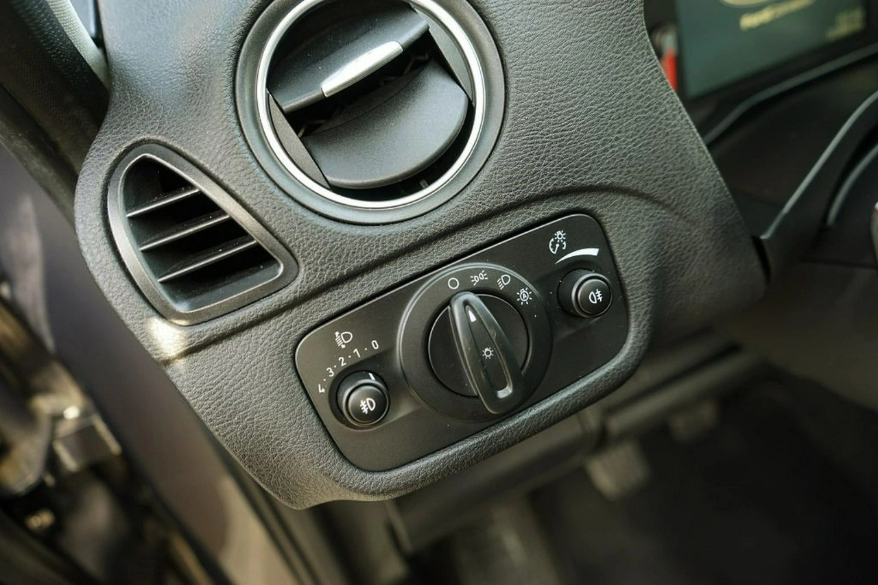 Ford S-Max - Zdjęcie 25