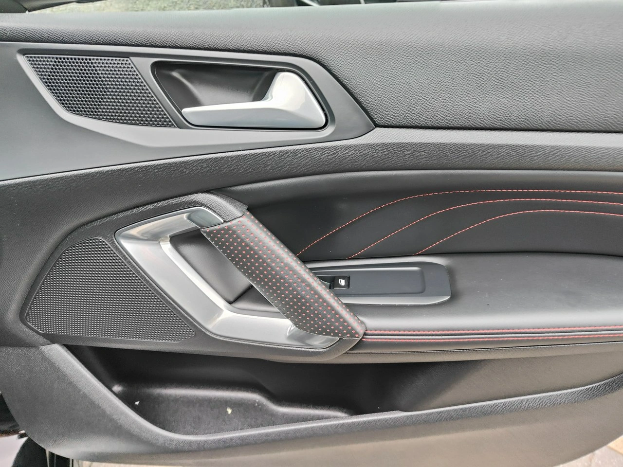 Peugeot 308 - Zdjęcie 22