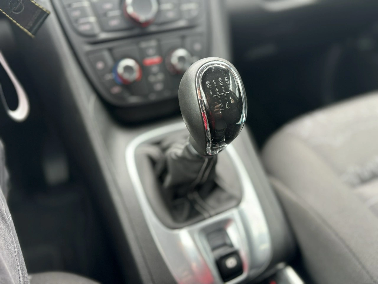 Opel Meriva - Zdjęcie 11