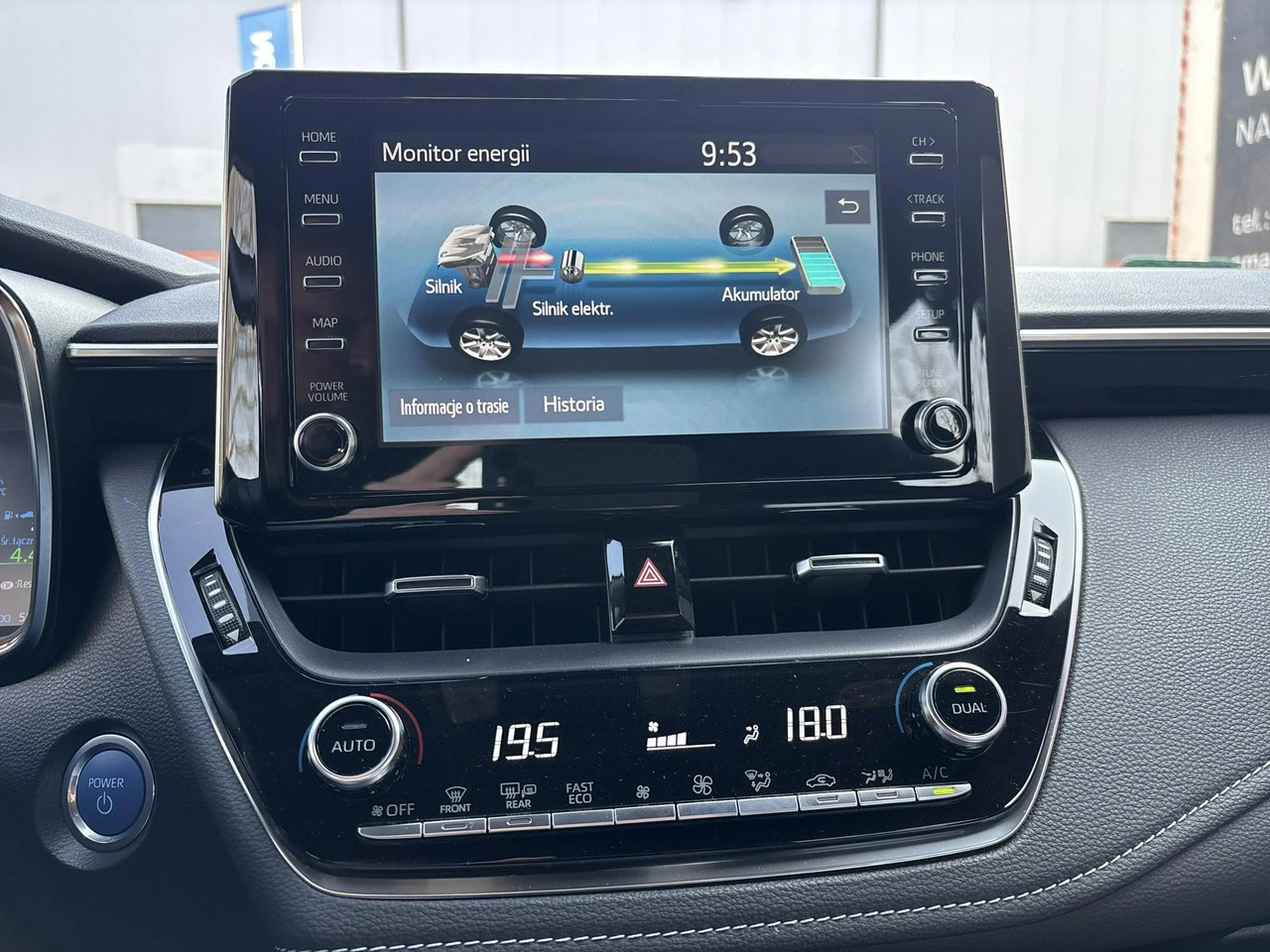 Toyota Corolla - Zdjęcie 21