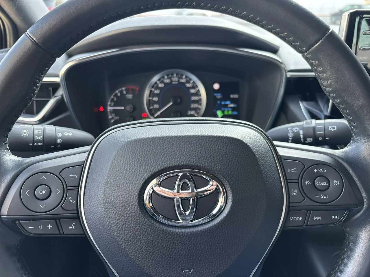 Toyota Corolla - Zdjęcie 23