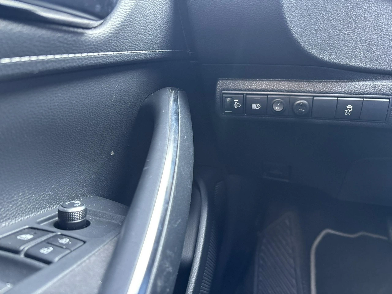 Toyota Corolla - Zdjęcie 24