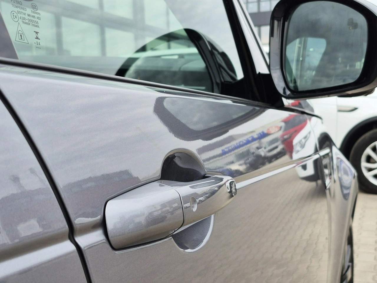 Land Rover Discovery - Zdjęcie 14