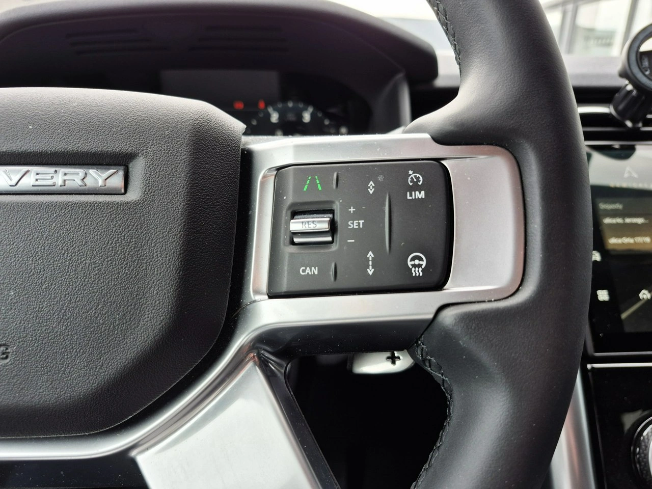 Land Rover Discovery - Zdjęcie 31