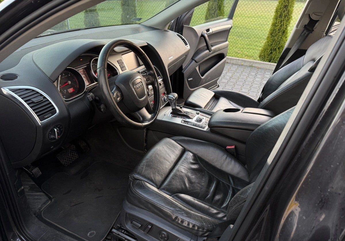 Audi Q7 - Zdjęcie 15