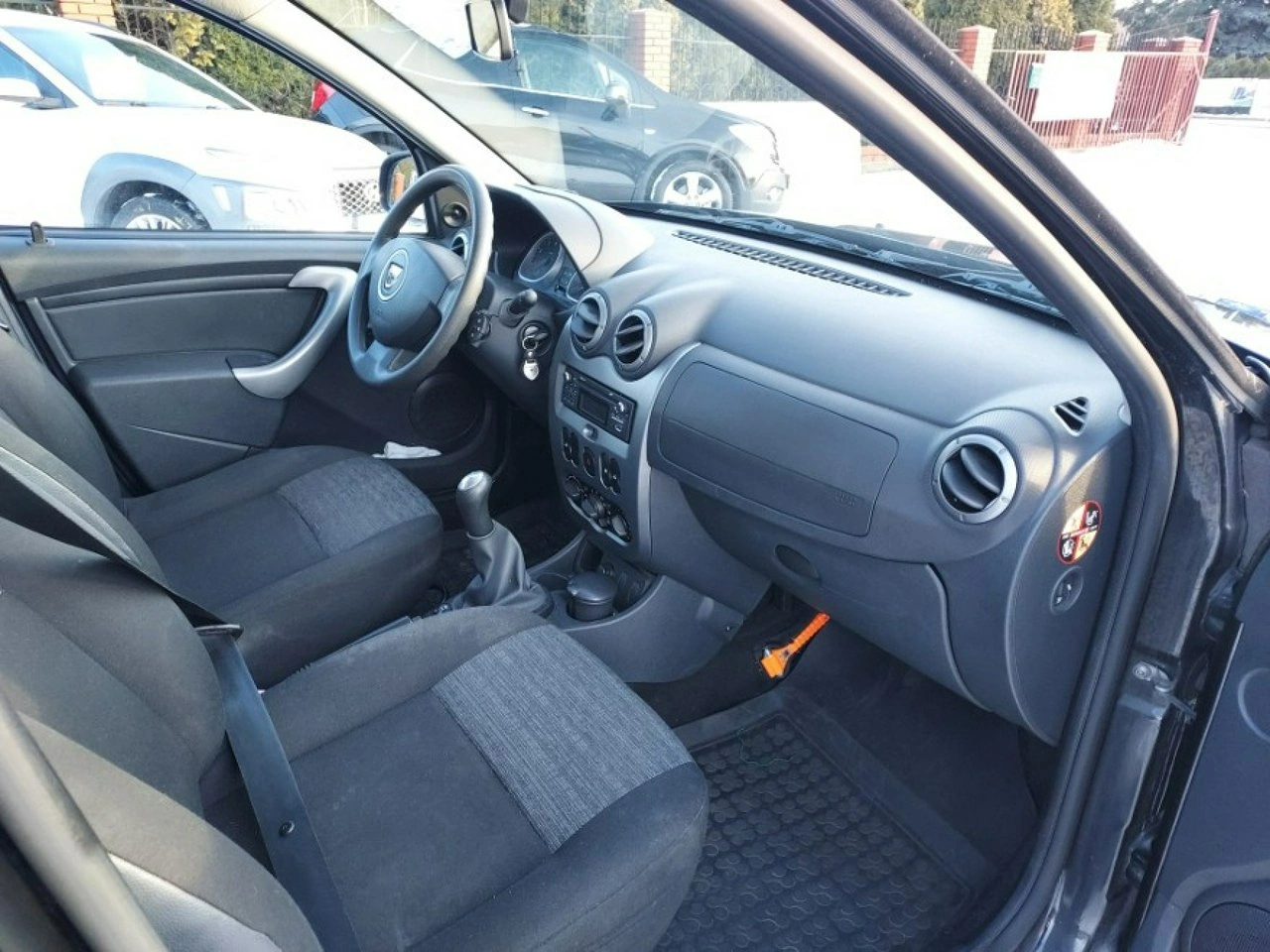 Dacia Duster - Zdjęcie 9