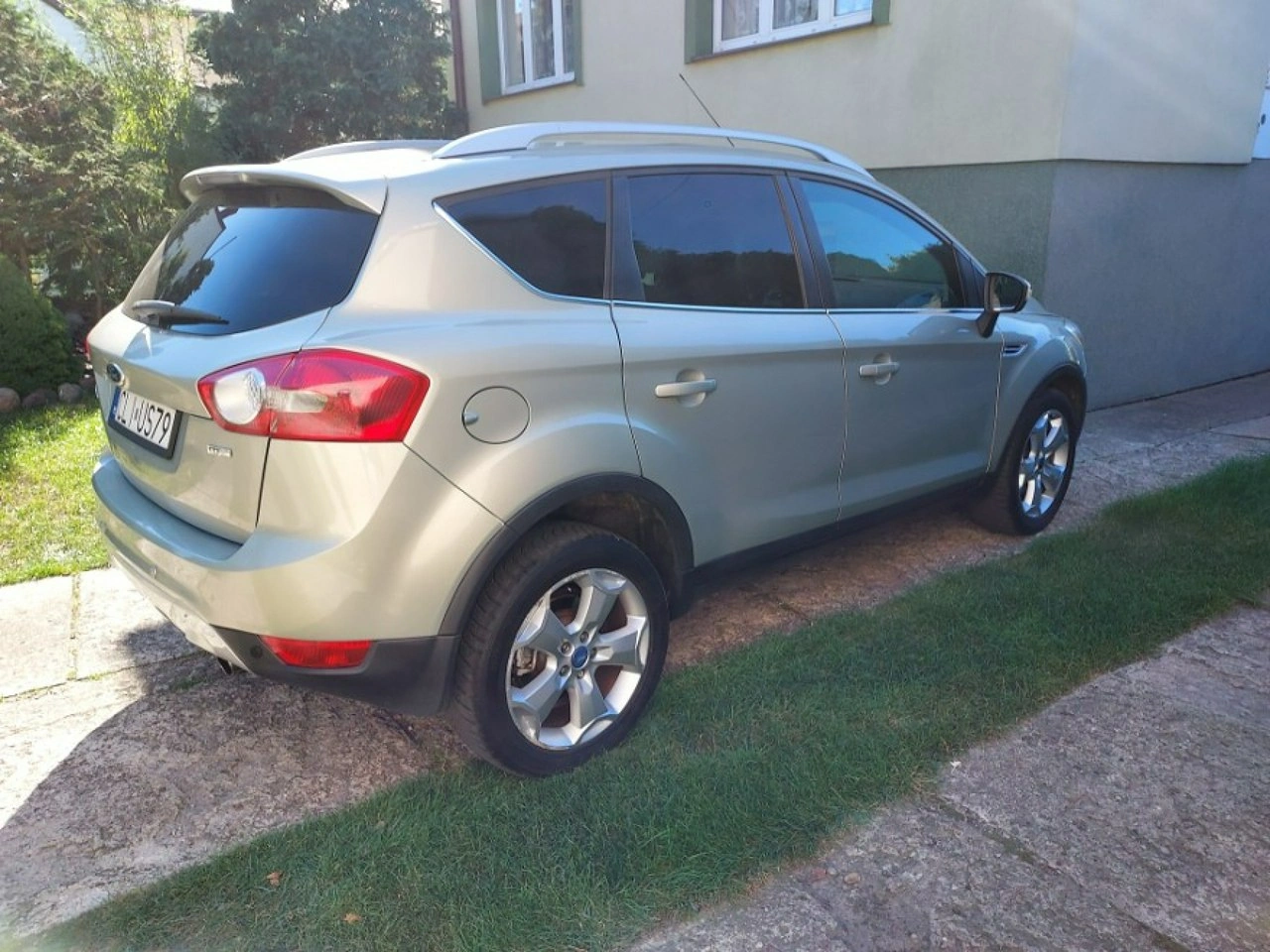 Ford Kuga - Główne zdjęcie