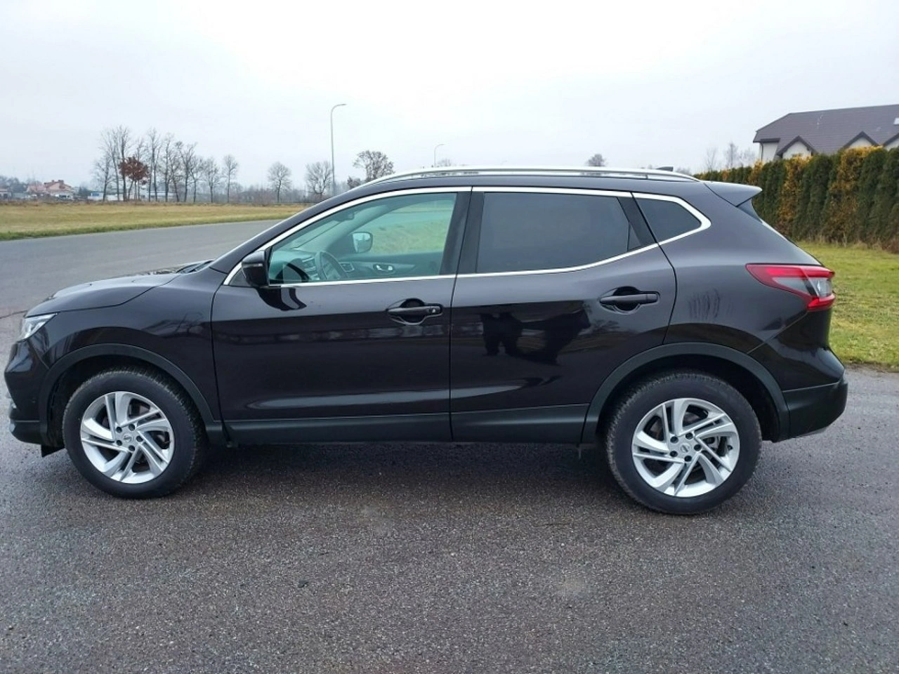 Nissan Qashqai - Zdjęcie 17