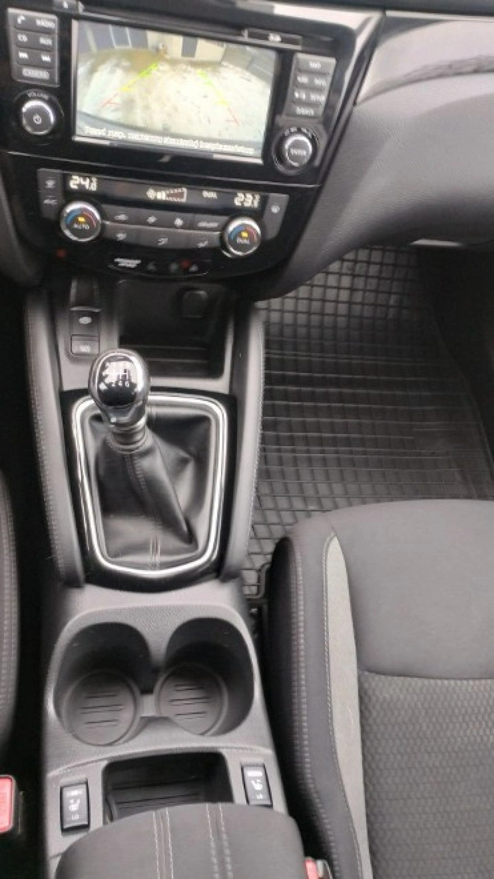 Nissan Qashqai - Zdjęcie 10