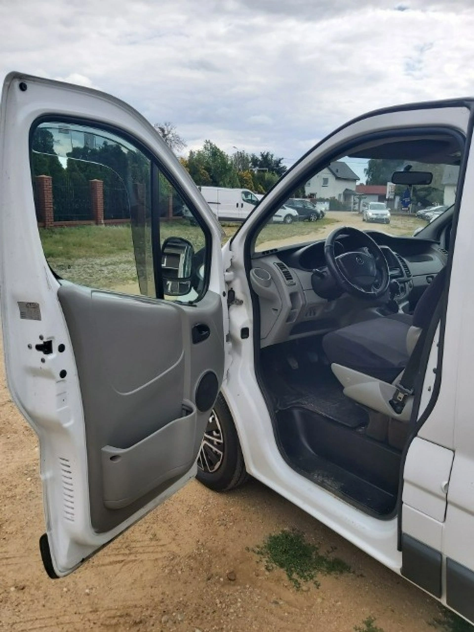 Opel Vivaro - Zdjęcie 8