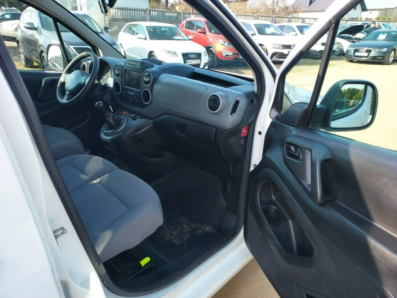 Peugeot Partner - Zdjęcie 12