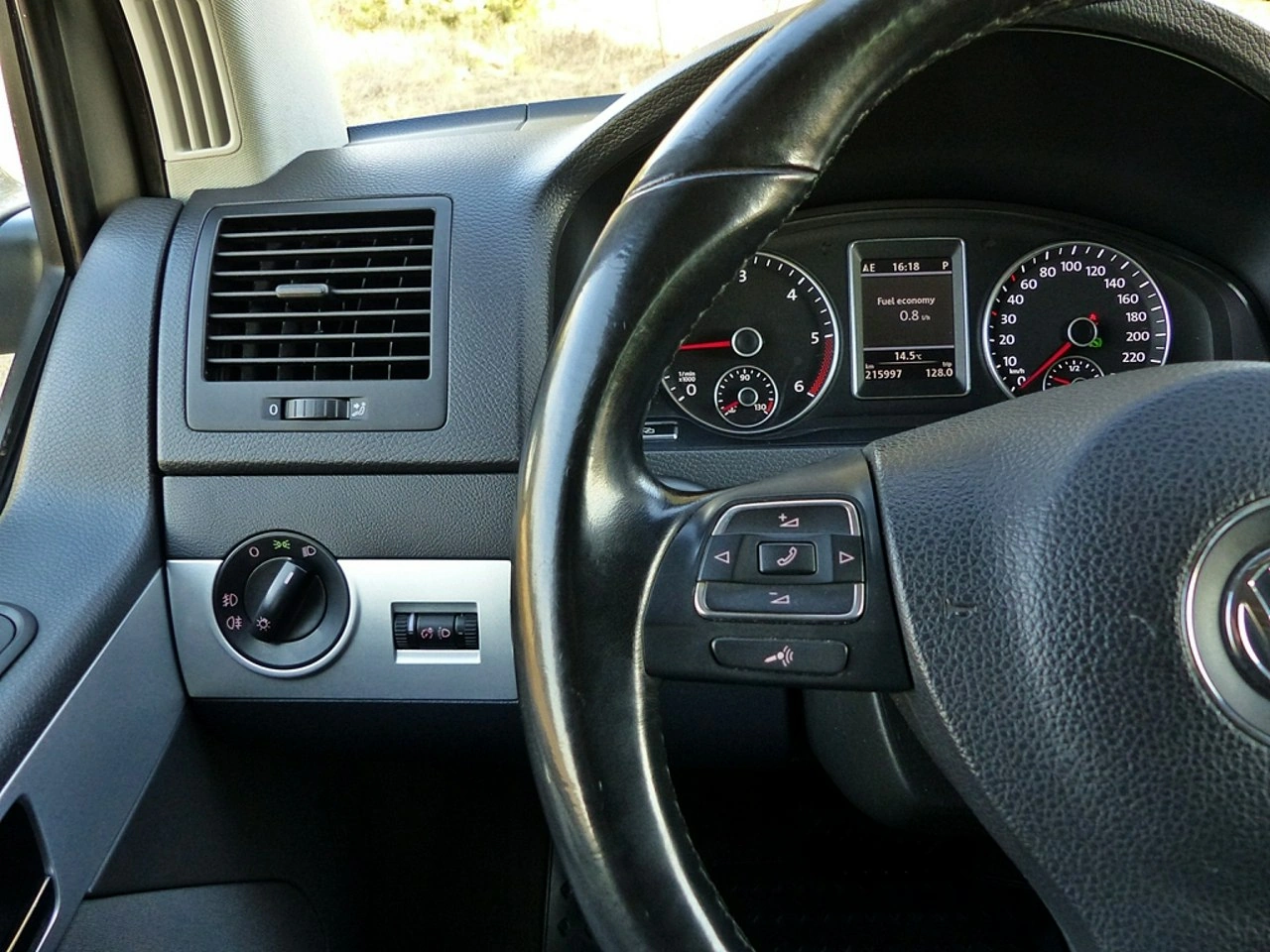 Volkswagen Multivan - Zdjęcie 31