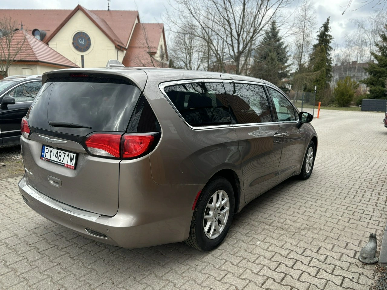 Chrysler Pacifica - Zdjęcie 2