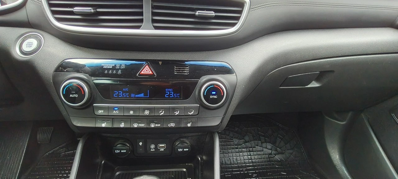 Hyundai Tucson - Zdjęcie 9