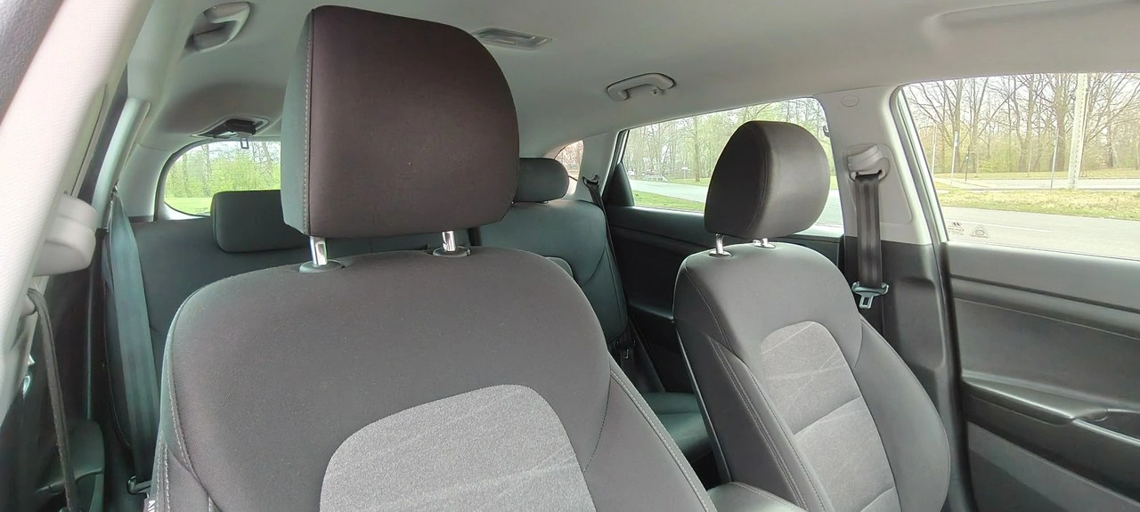 Hyundai Tucson - Zdjęcie 14