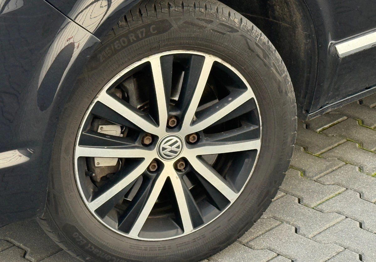 Volkswagen Multivan - Zdjęcie 14