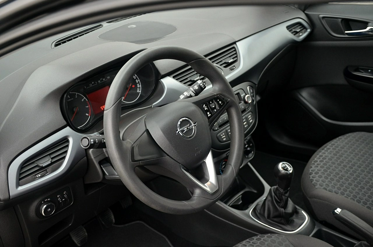 Opel Corsa - Zdjęcie 14