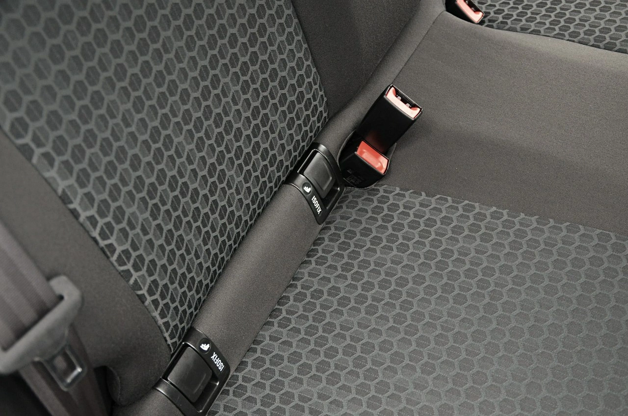 Opel Corsa - Zdjęcie 18