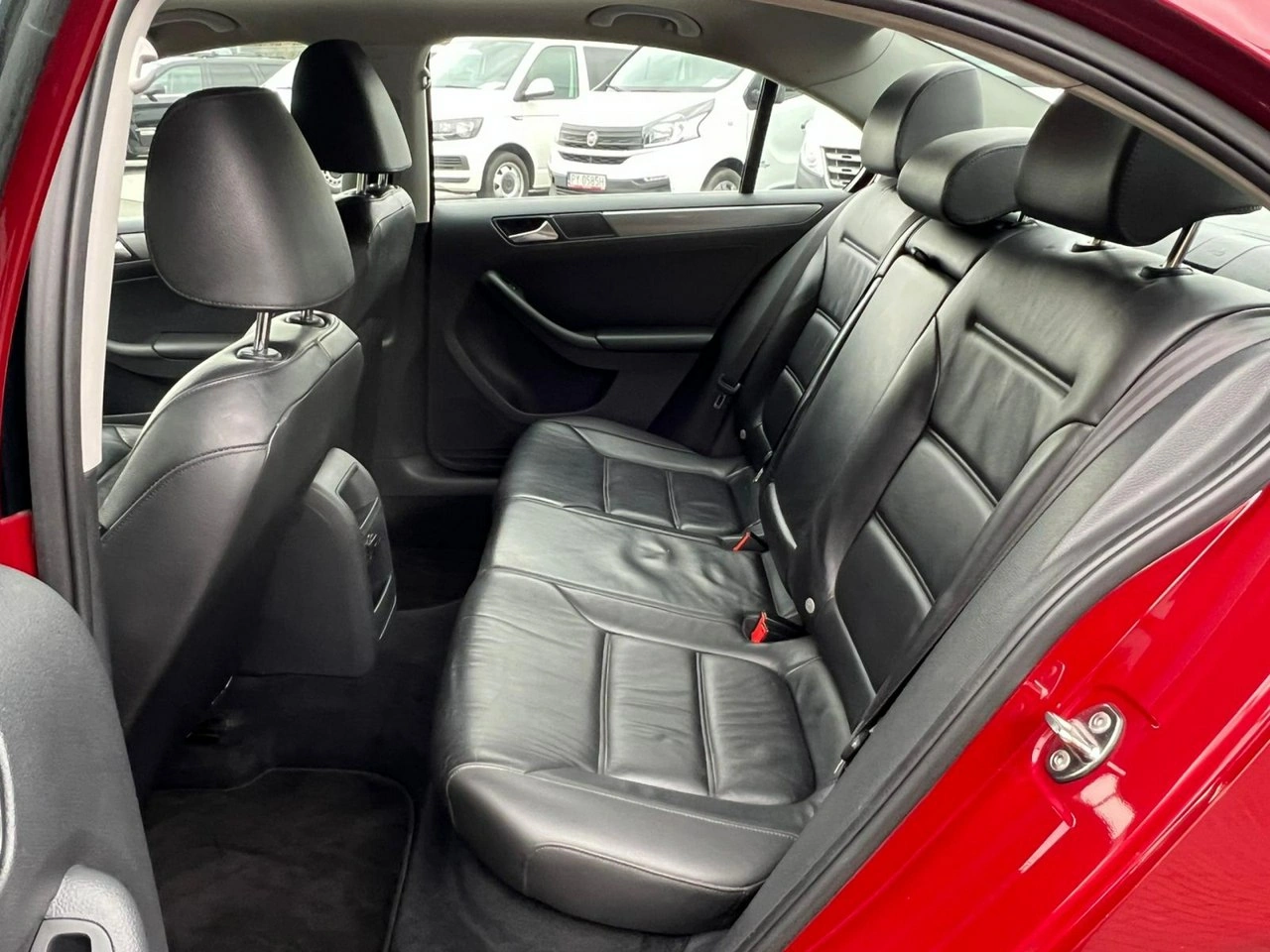 Volkswagen Jetta - Zdjęcie 15