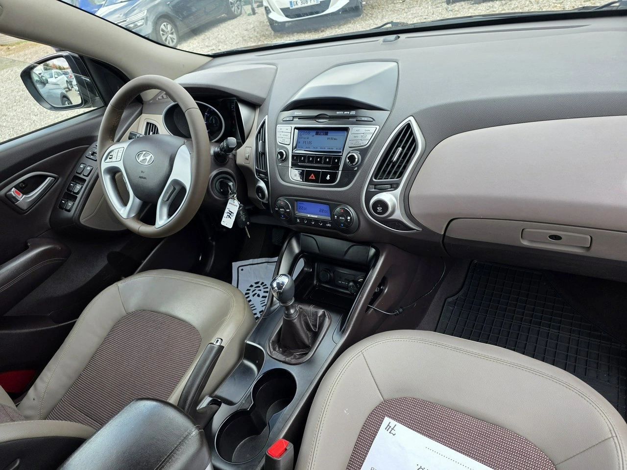 Hyundai ix35 - Zdjęcie 17