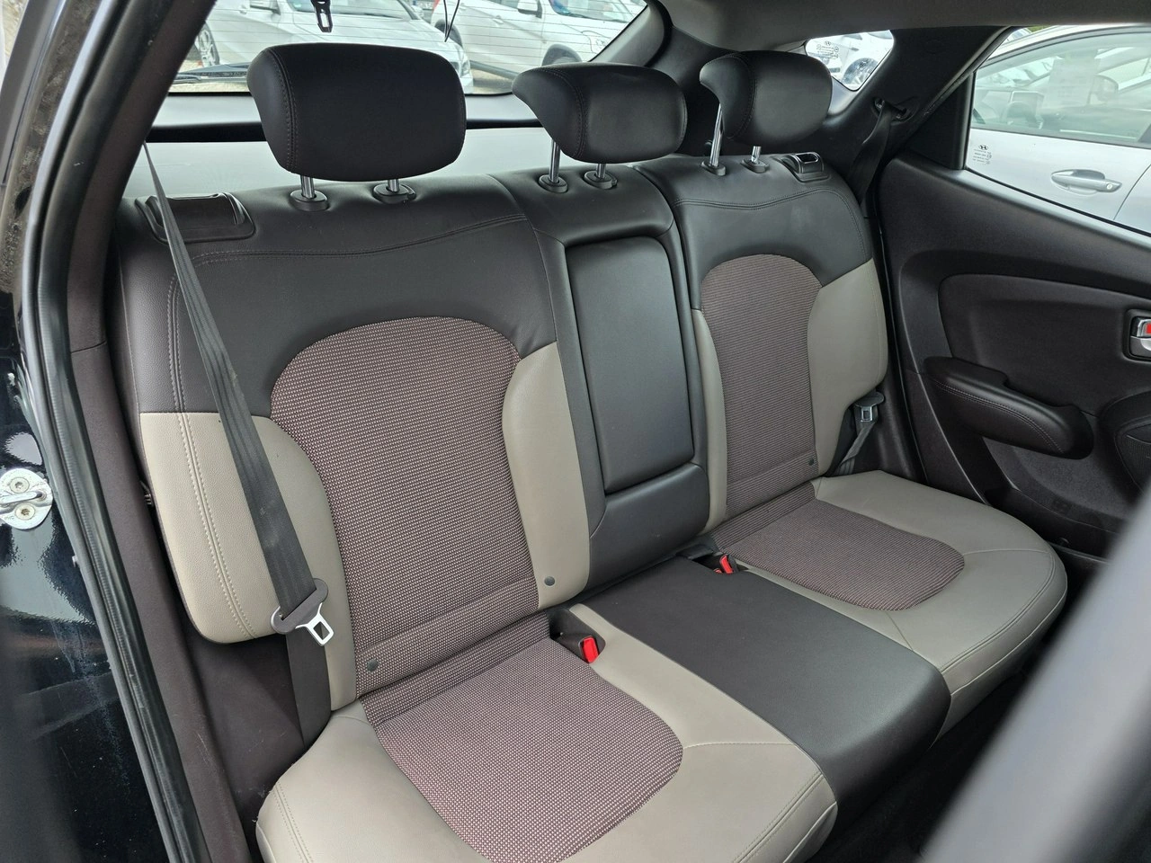 Hyundai ix35 - Zdjęcie 21