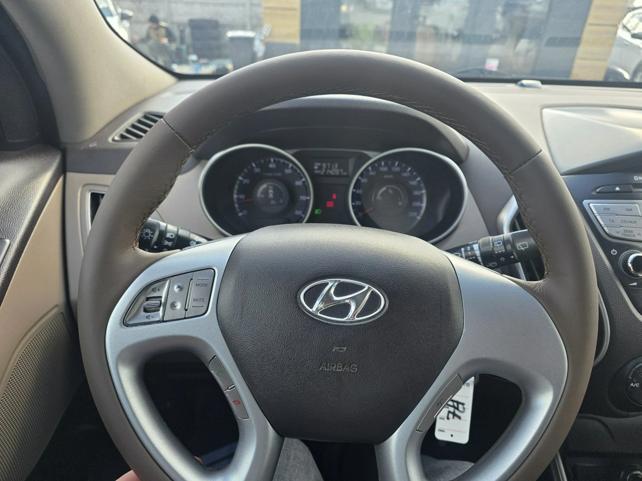 Hyundai ix35 - Zdjęcie 23