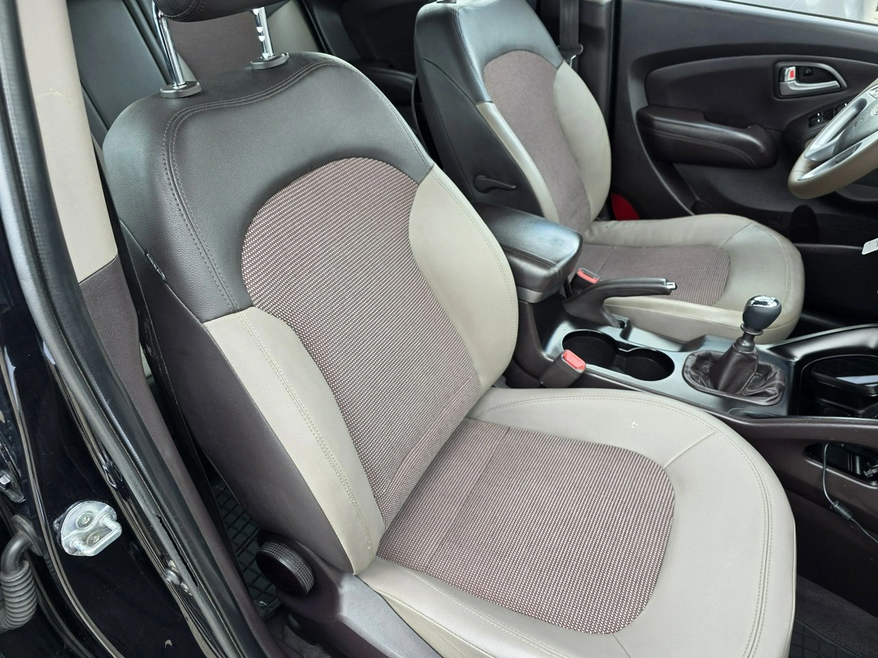 Hyundai ix35 - Zdjęcie 34