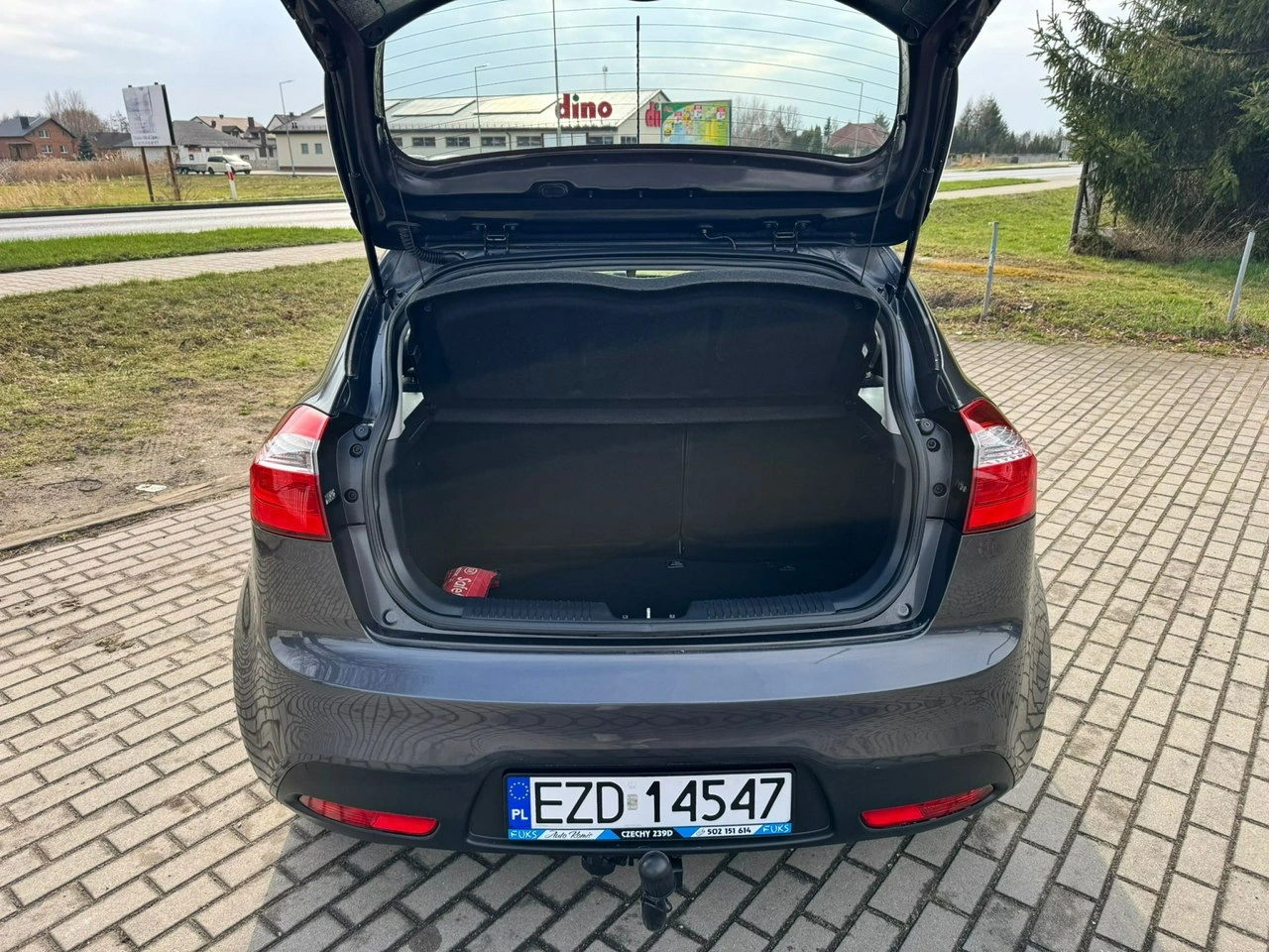 Kia Rio - Zdjęcie 25