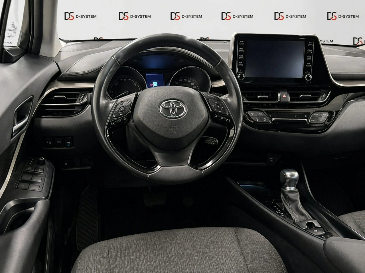 Toyota C-HR - Zdjęcie 2