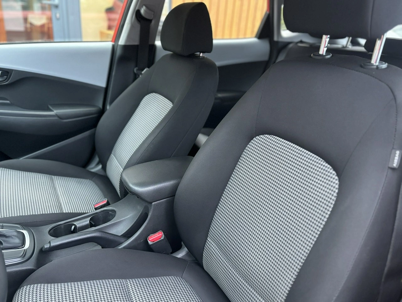 Hyundai Kona - Zdjęcie 7