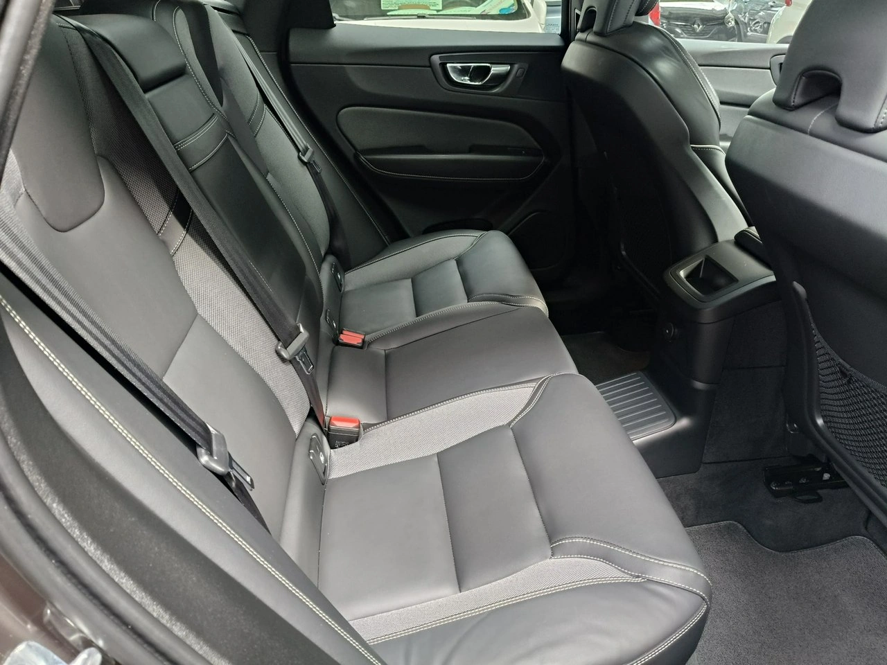 Volvo XC 60 - Zdjęcie 17