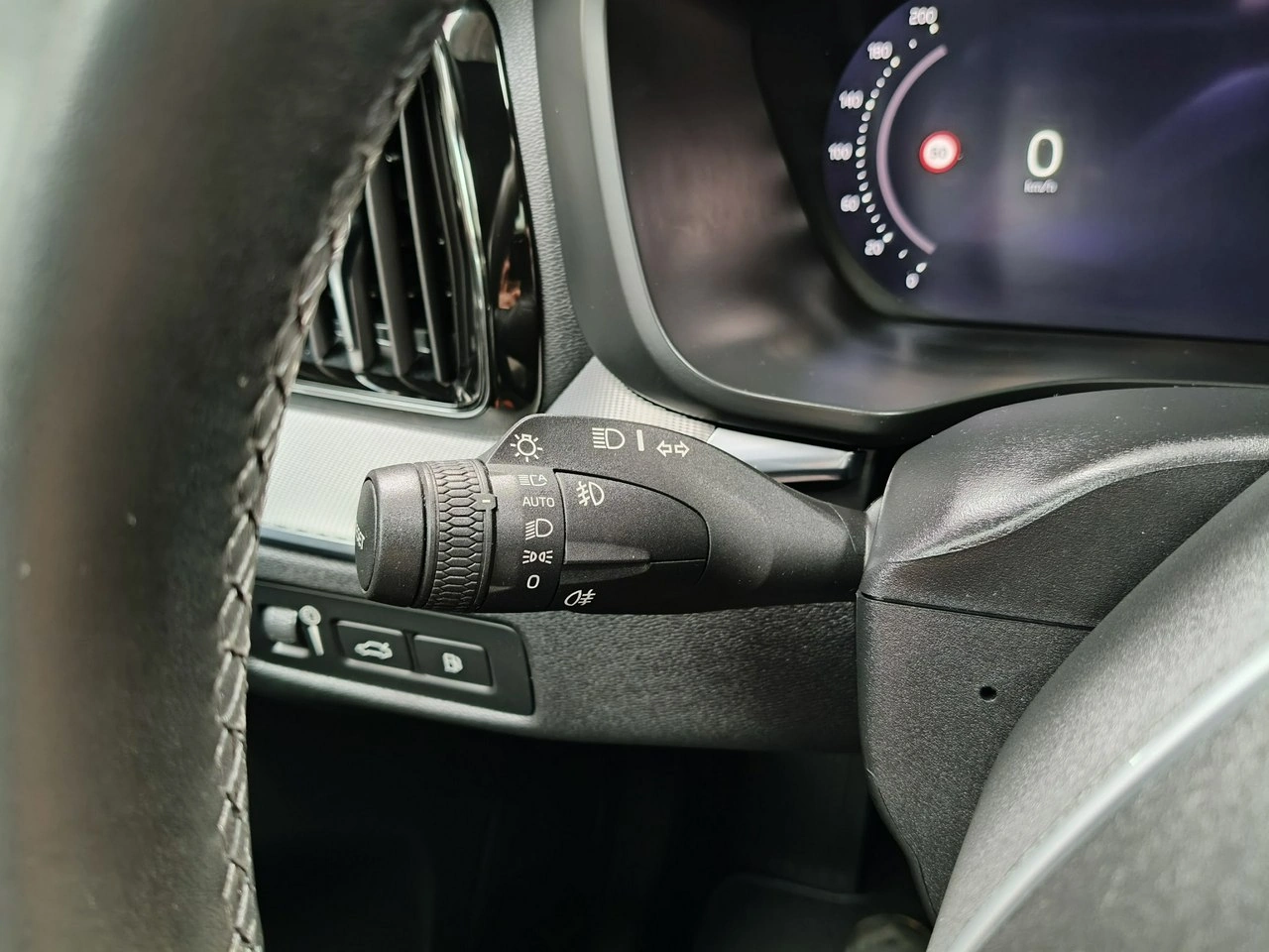 Volvo XC 60 - Zdjęcie 24