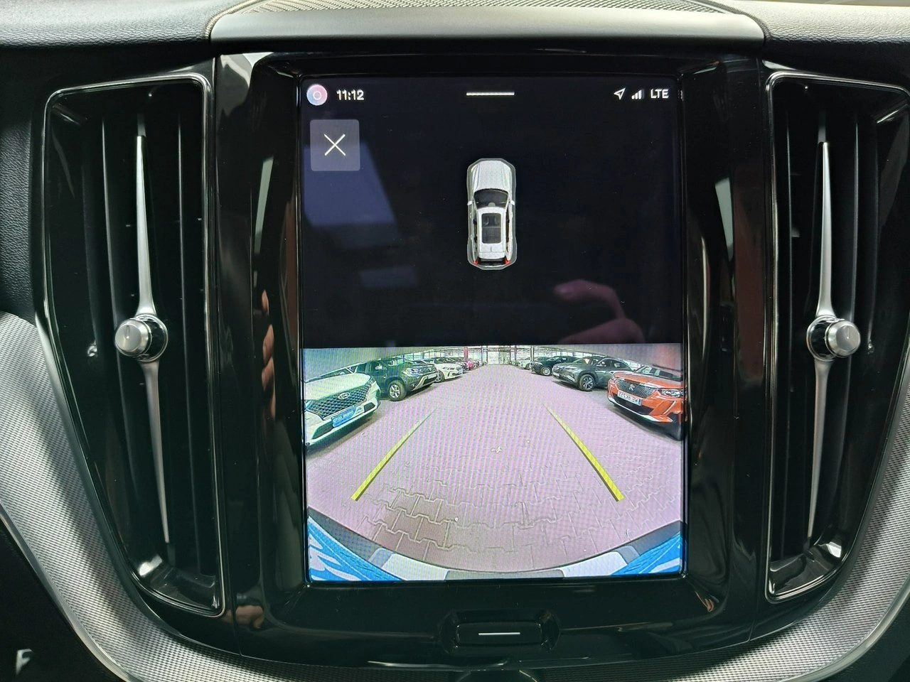 Volvo XC 60 - Zdjęcie 32