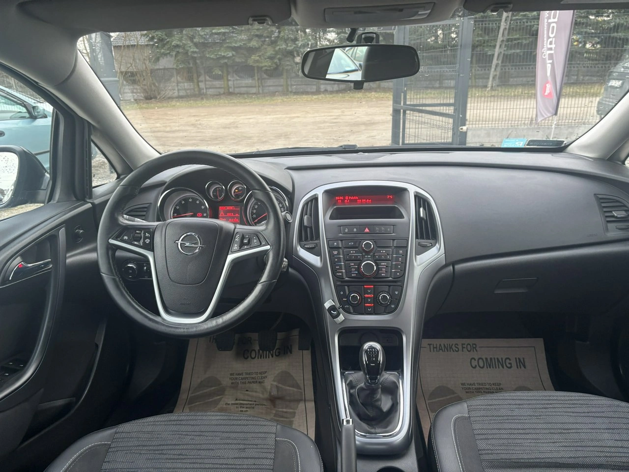 Opel Astra - Zdjęcie 18