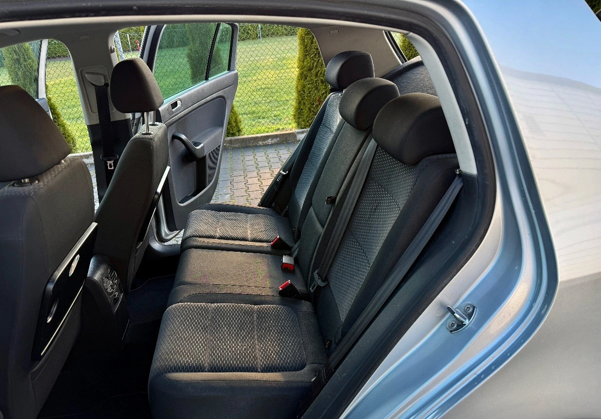 Volkswagen Golf Plus - Zdjęcie 13