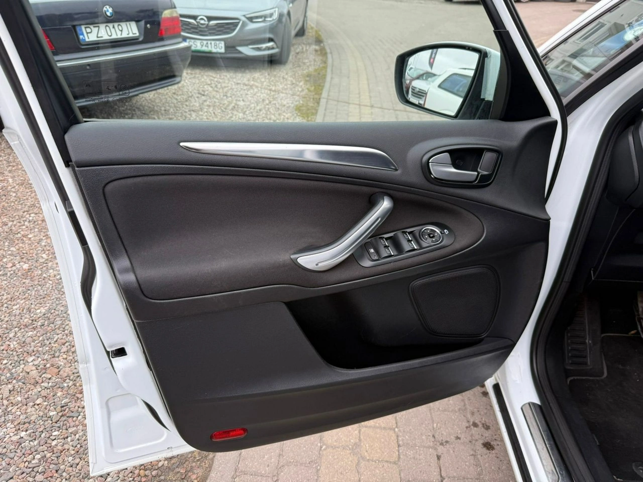 Ford S-Max - Zdjęcie 4