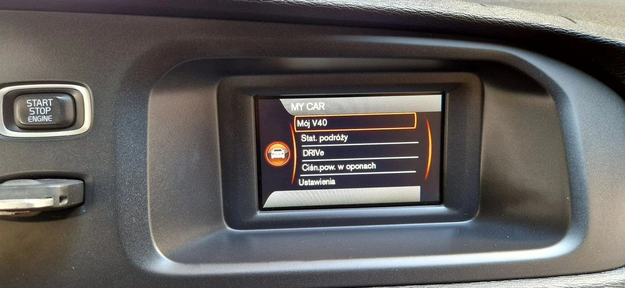 Volvo V40 - Zdjęcie 14