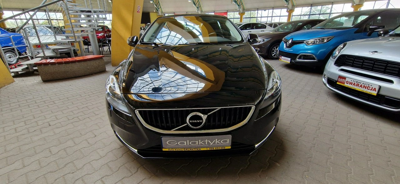 Volvo V40 - Zdjęcie 2