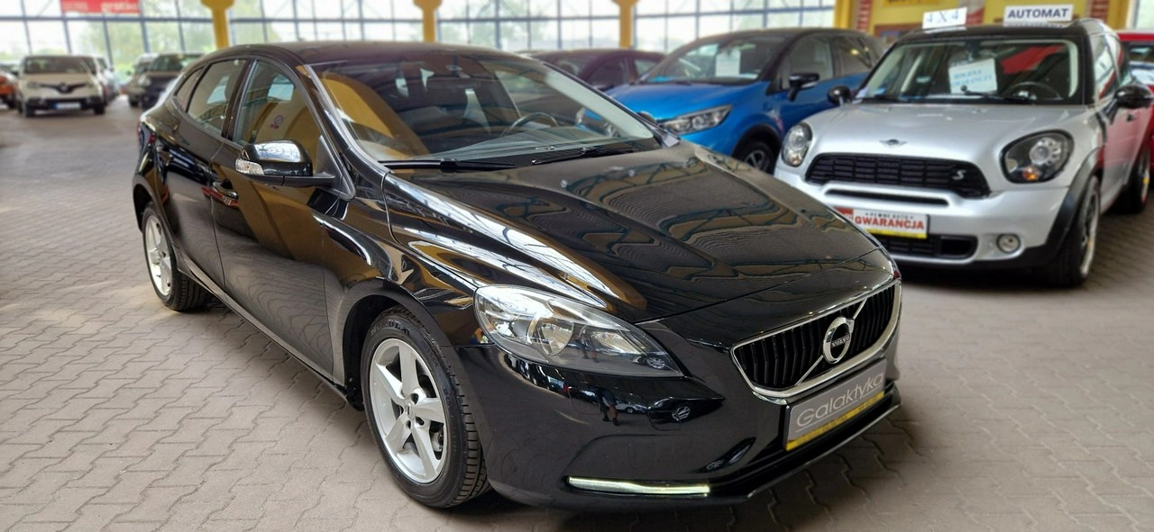 Volvo V40 - Główne zdjęcie
