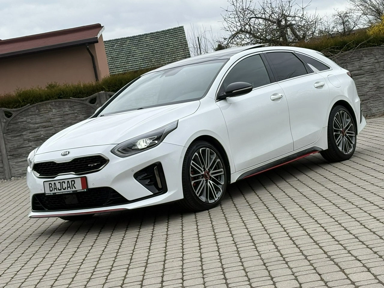 Kia Pro Cee'd - Zdjęcie 2