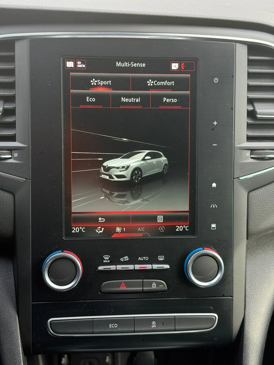 Renault Megane - Zdjęcie 18