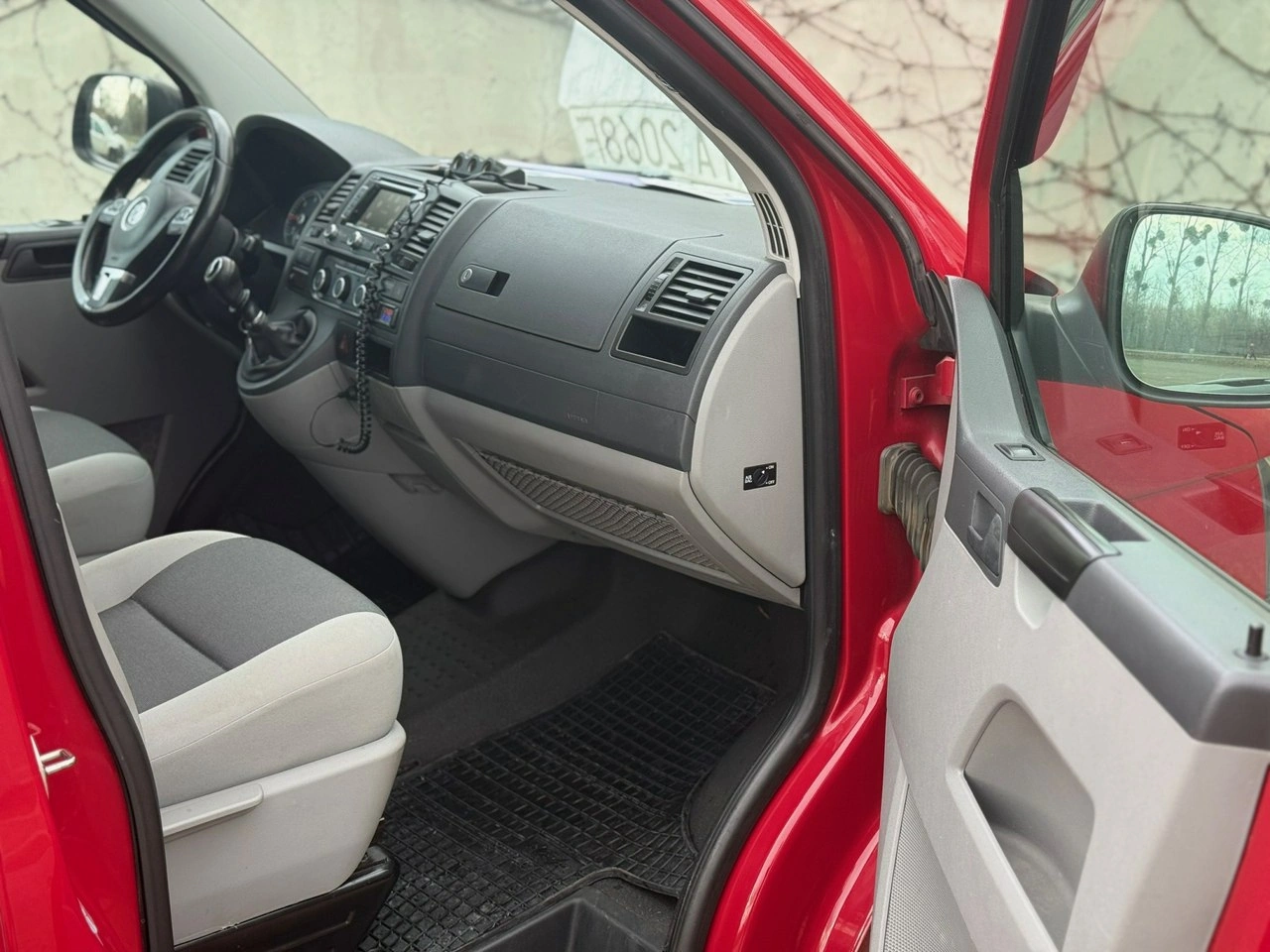 Volkswagen Transporter - Zdjęcie 14