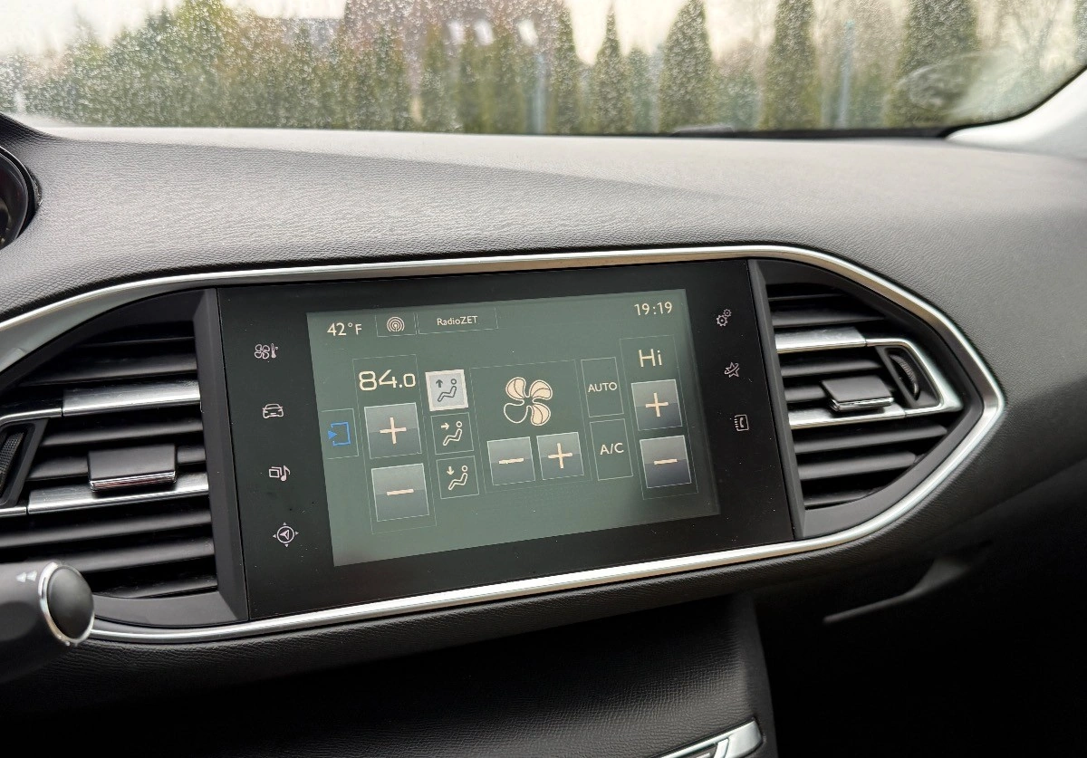 Peugeot 308 - Zdjęcie 27