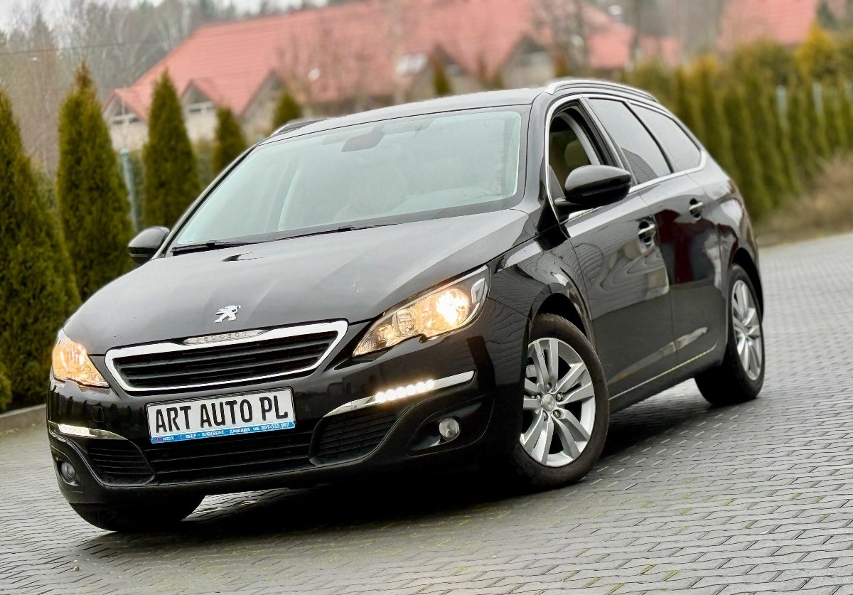 Peugeot 308 - Główne zdjęcie