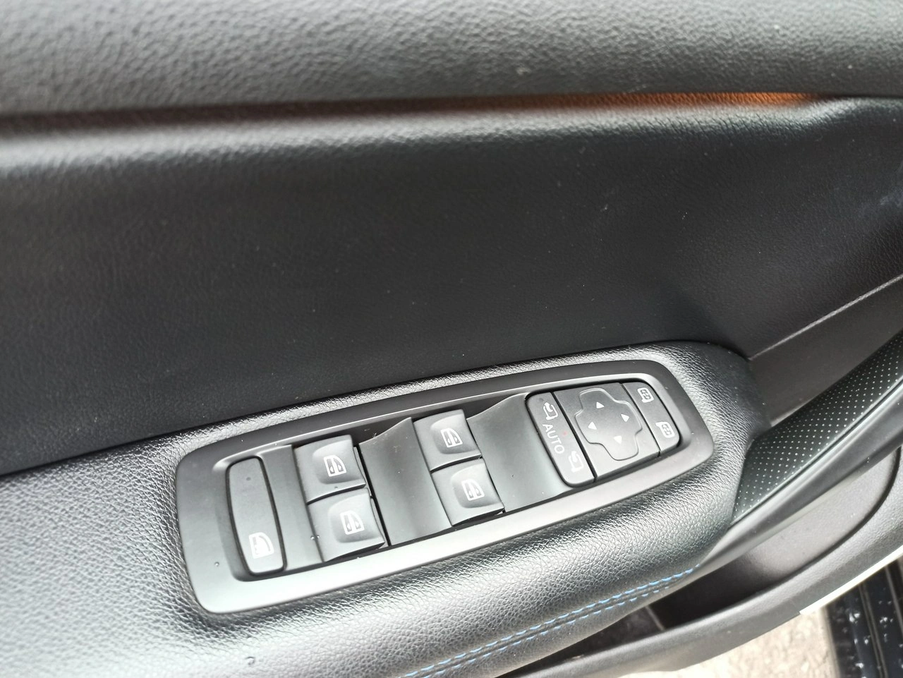 Renault Megane - Zdjęcie 17