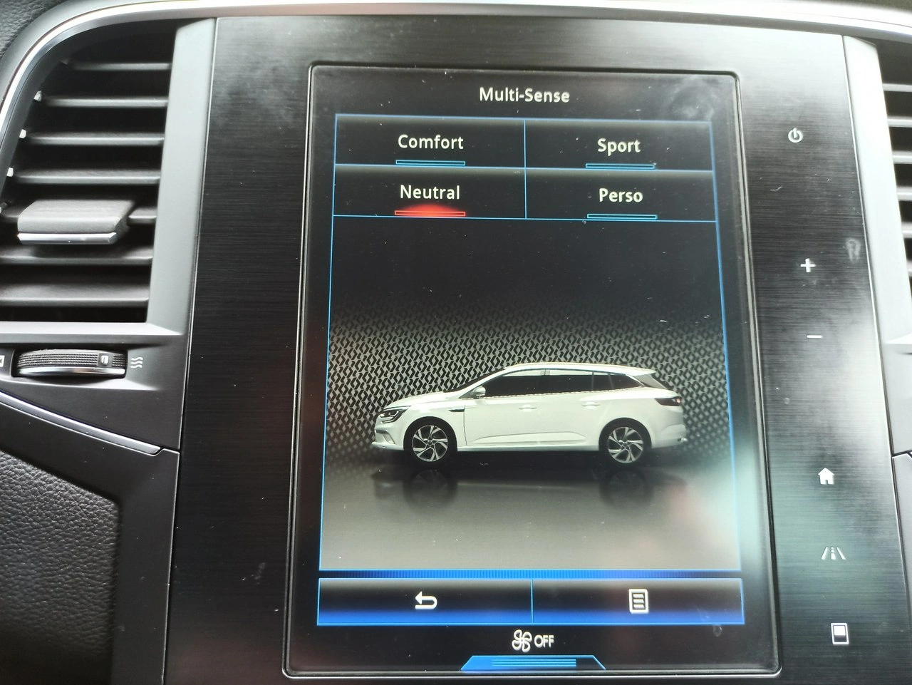 Renault Megane - Zdjęcie 27