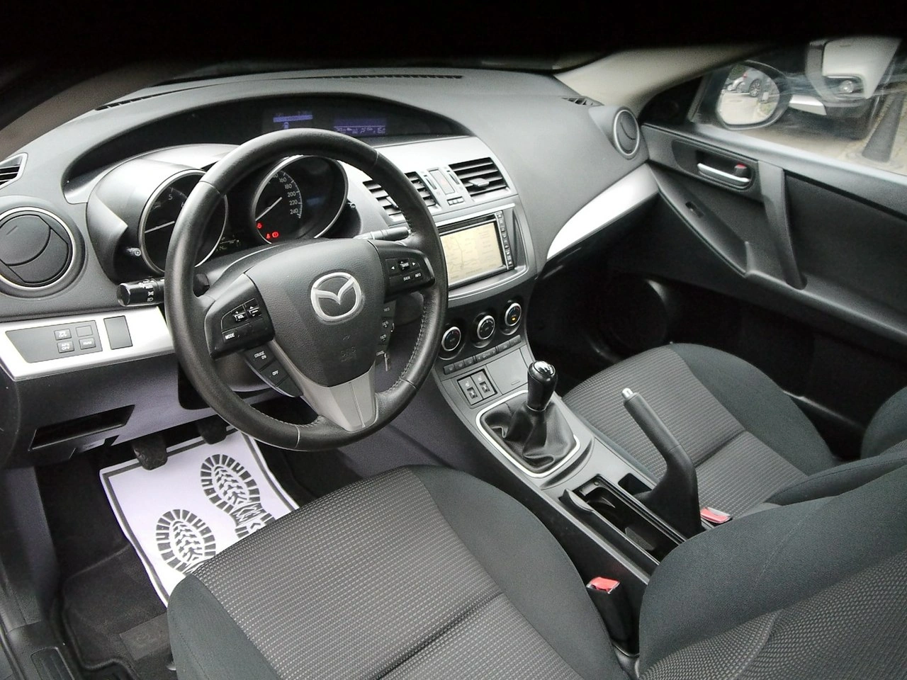 Mazda 3 - Zdjęcie 16