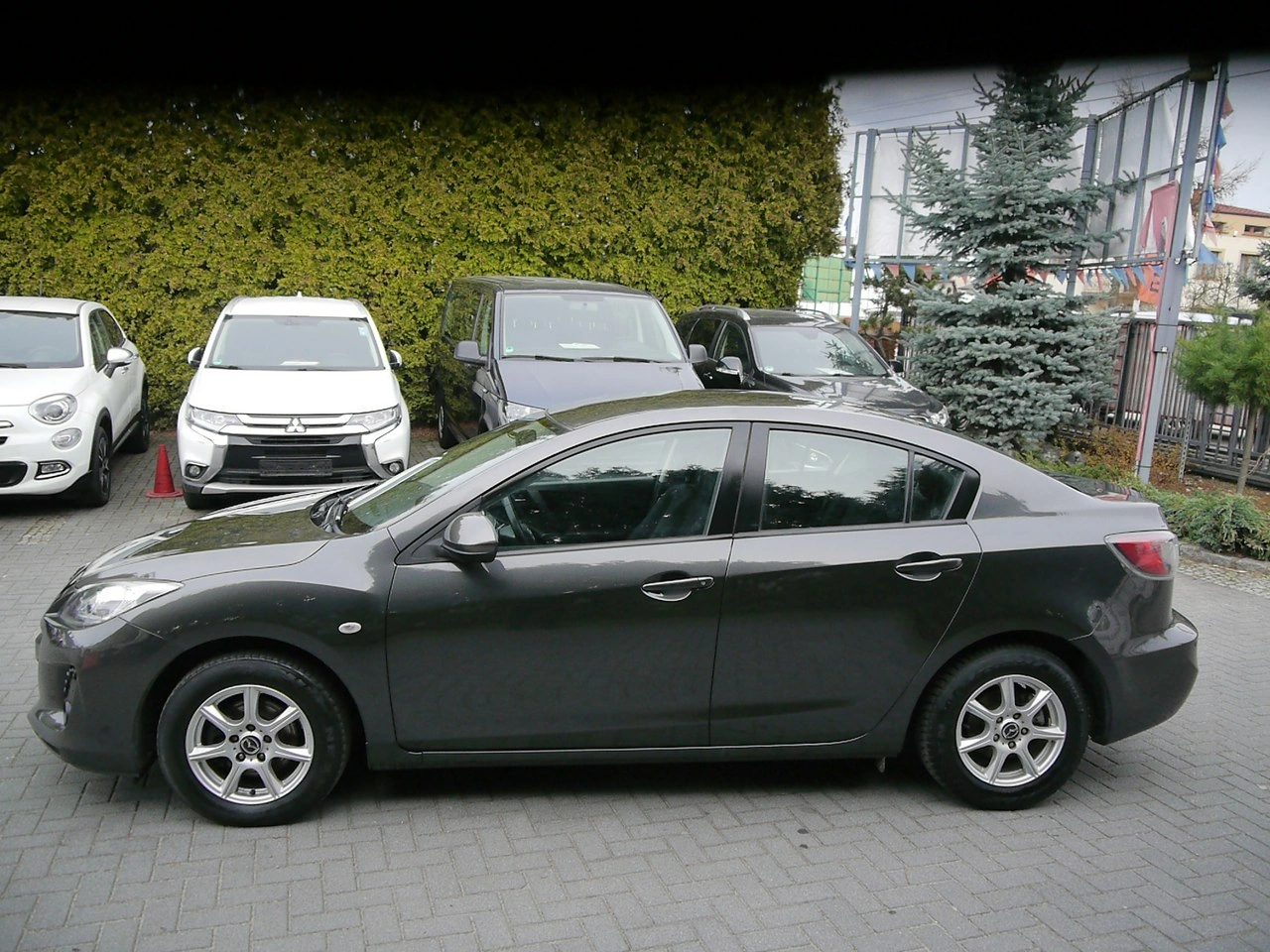 Mazda 3 - Zdjęcie 9