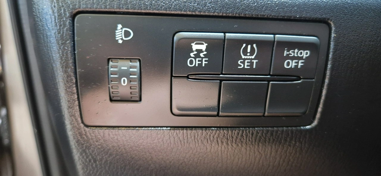 Mazda 3 - Zdjęcie 13